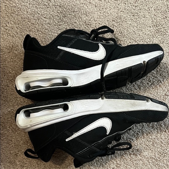 Nike Air Max Kids Black Sneakers - Picture 3 of 4